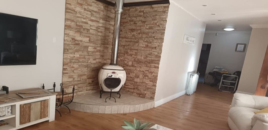 4 Bedroom Property for Sale in Tygerdal Western Cape